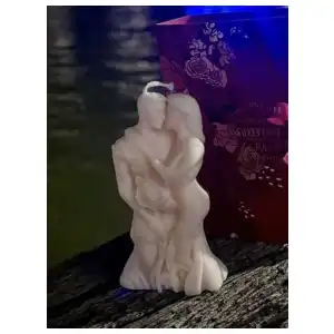 Pareja con rosas miniatura 6