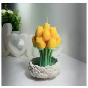 Ramo de tulipán con base rellena miniatura 1